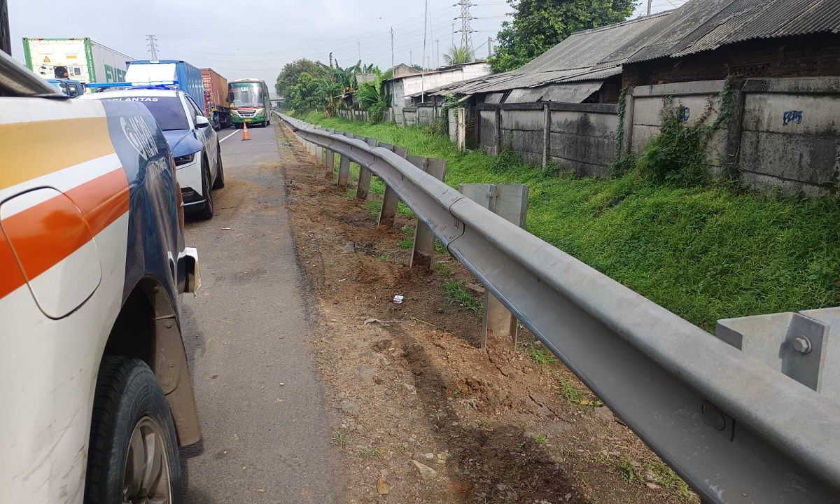 Accident Incident at KM 58 A Jakarta–Cikampek Toll Road, Officers Carry Out Rapid Evacuation Action