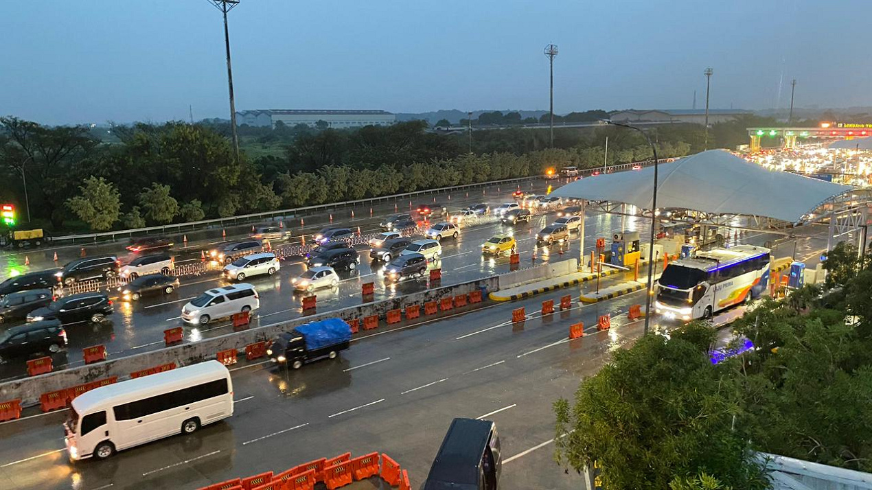 Antisipasi Arus Balik Nataru 2025/2026 Sejak Dini, JTT Optimalkan Layanan di Empat Ruas Strategis Trans Jawa Tol