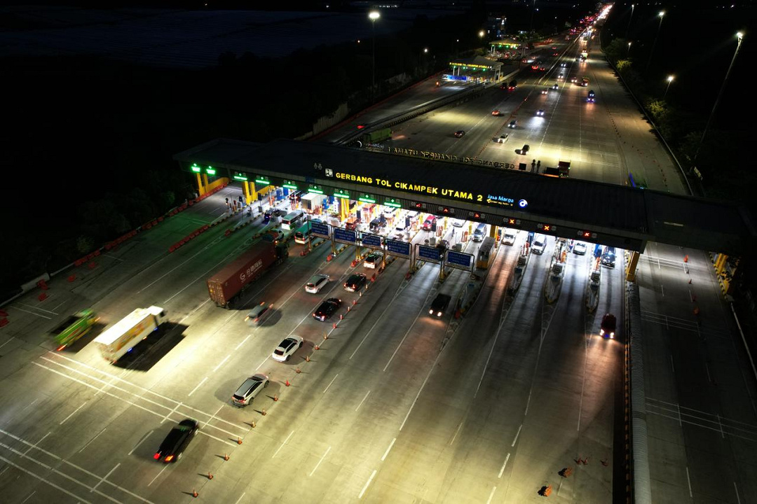 Jelang Libur Isra Mikraj, JTT Prediksi 288 Ribu Kendaraan Menuju Wilayah Timur Trans Jawa Melalui GT Cikampek Utama dan Siapkan Layanan Optimal