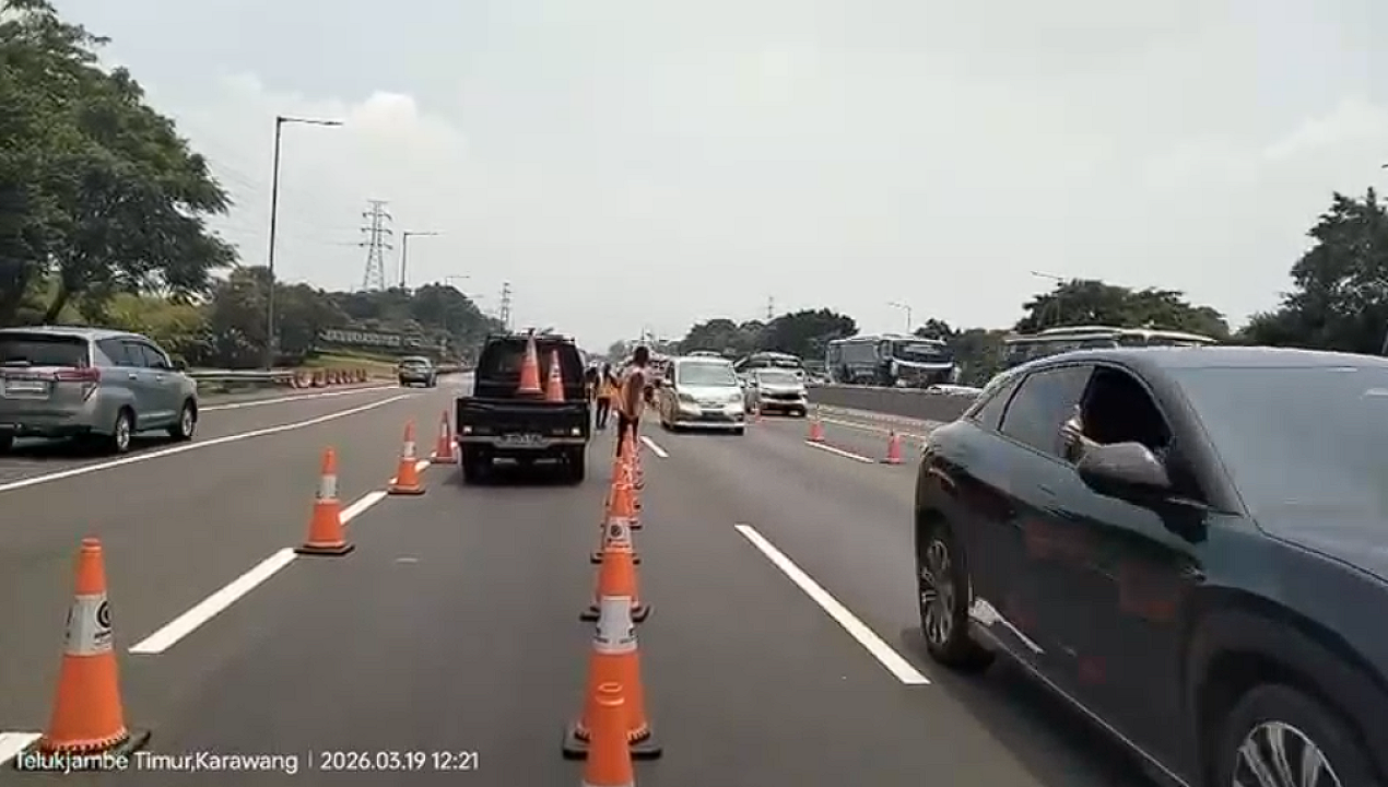 Dukung Kelancaran Arus Mudik, JTT Lakukan Pelebaran Contraflow 3 Lajur di KM 48 s.d KM 66 Ruas Jalan Tol Jakarta–Cikampek