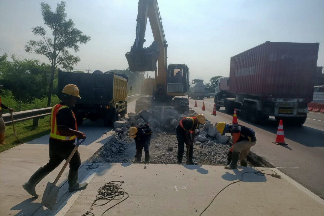 Pemeliharaan Jalan Tol Jakarta–Cikampek, JTT Pastikan Layanan Tetap Optimal