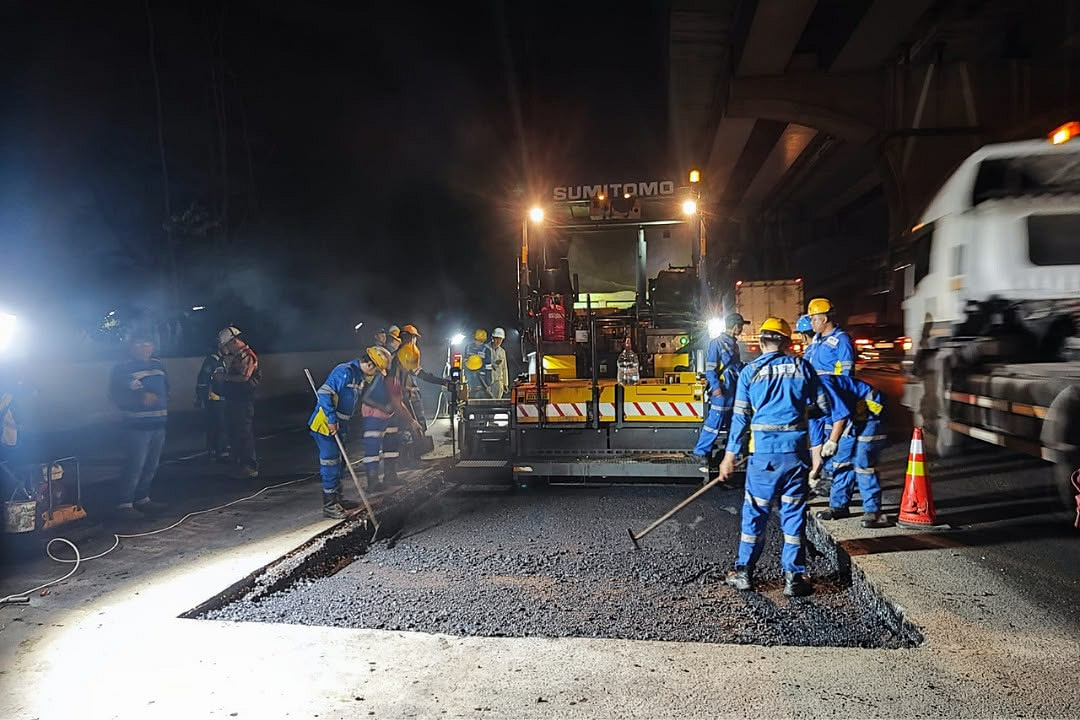 Pastikan Layanan Tetap Optimal, JTT Lakukan Pemeliharaan Jalan Tol Jakarta–Cikampek